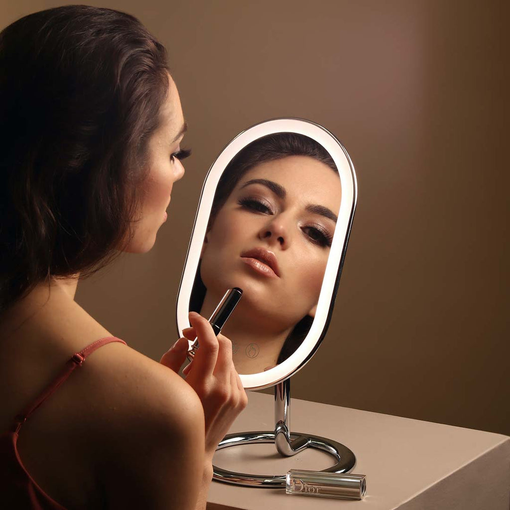 Vera Lighted Vanity Mirror